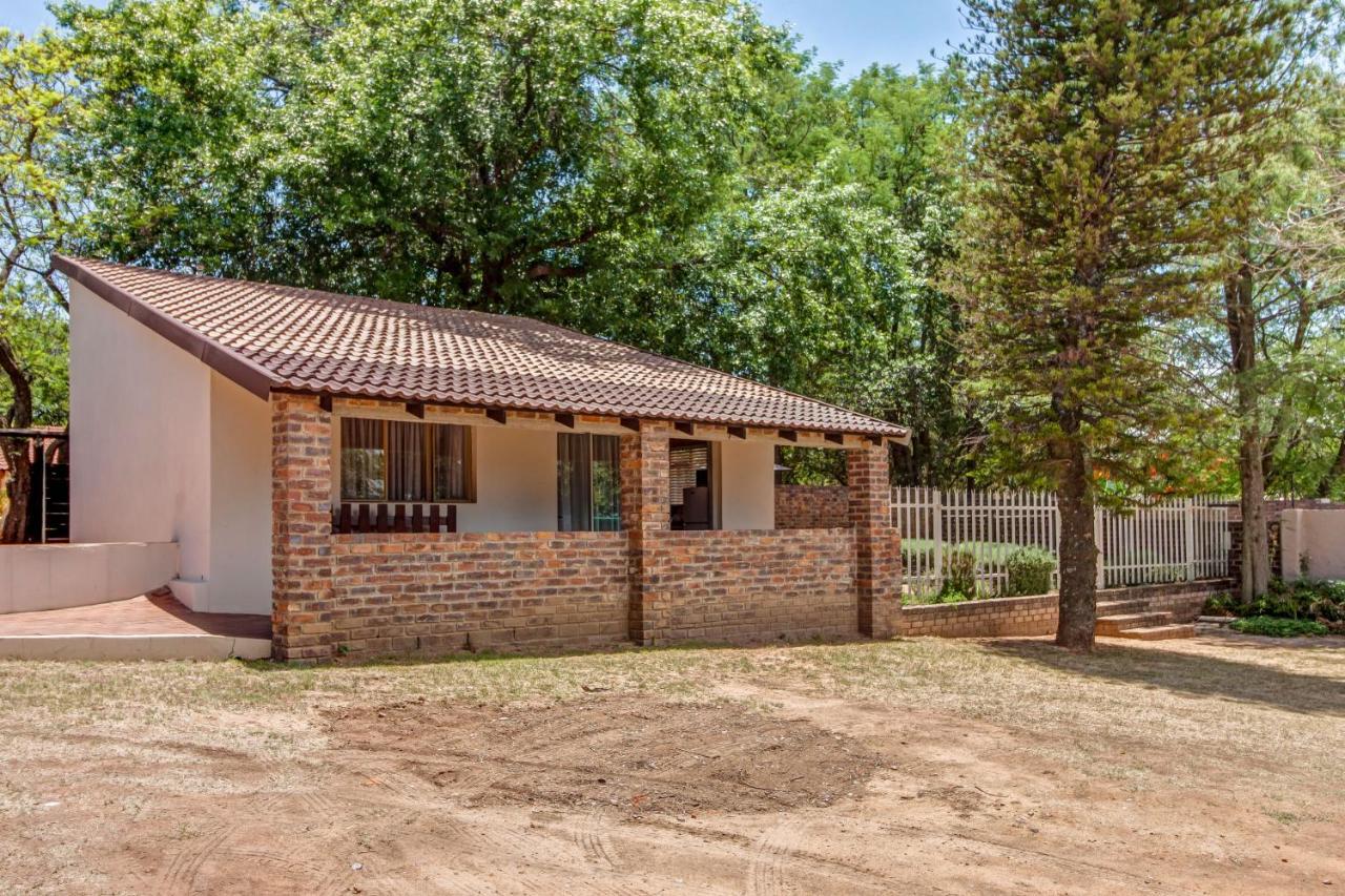 Dalberry Guest House ヨハネスブルグ エクステリア 写真