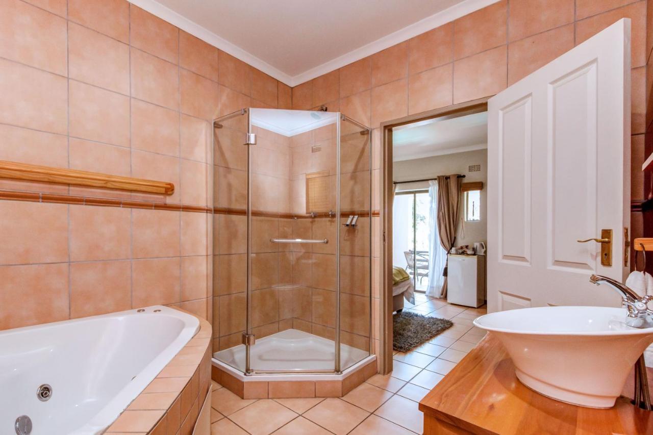 Dalberry Guest House ヨハネスブルグ エクステリア 写真