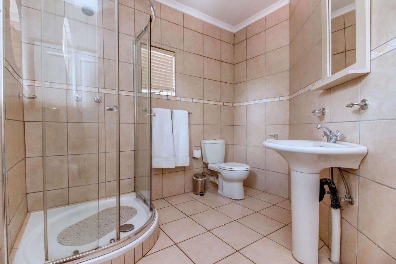 Dalberry Guest House ヨハネスブルグ エクステリア 写真