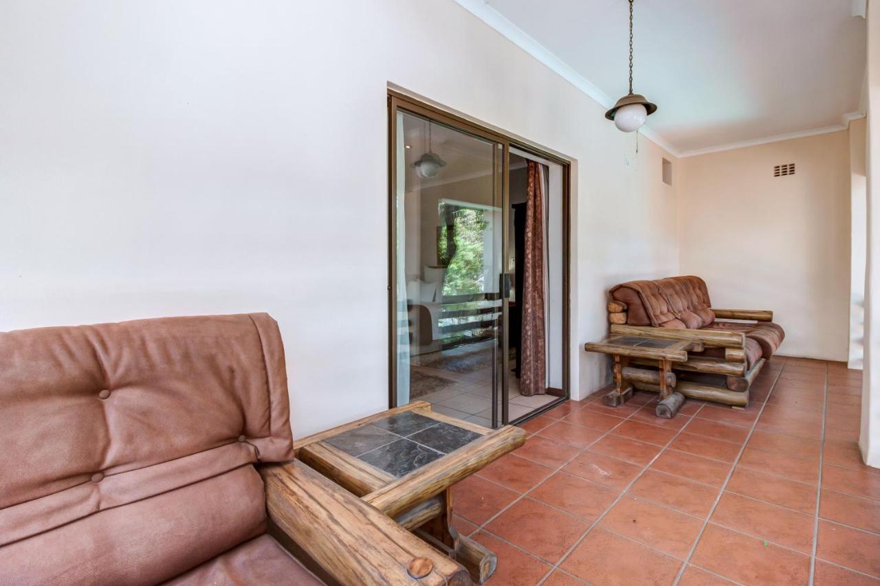 Dalberry Guest House ヨハネスブルグ エクステリア 写真
