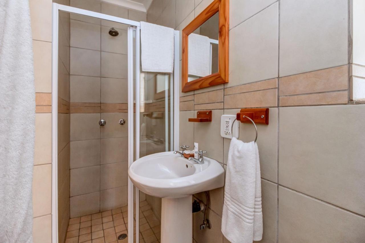 Dalberry Guest House ヨハネスブルグ エクステリア 写真